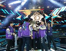 开云体育官网-包含世巅荣耀篮球决赛展开，球迷热情高涨的词条