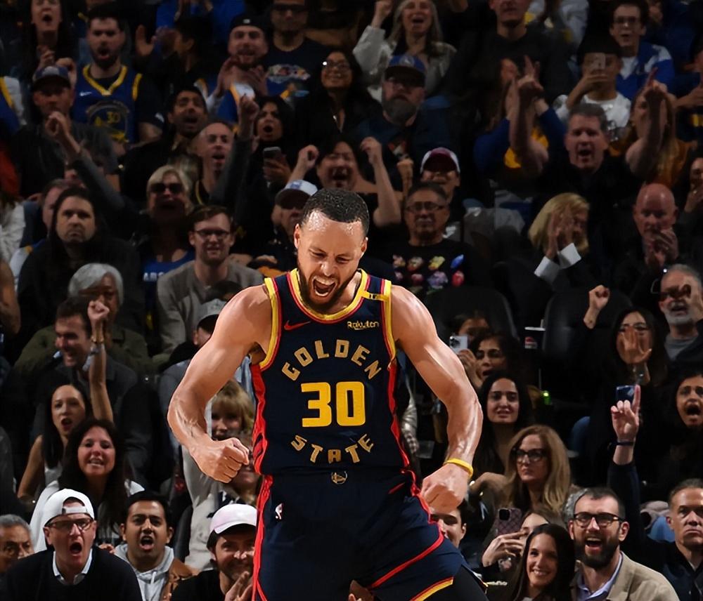 开云体育下载-勇士客场取胜，库里季前状态回升