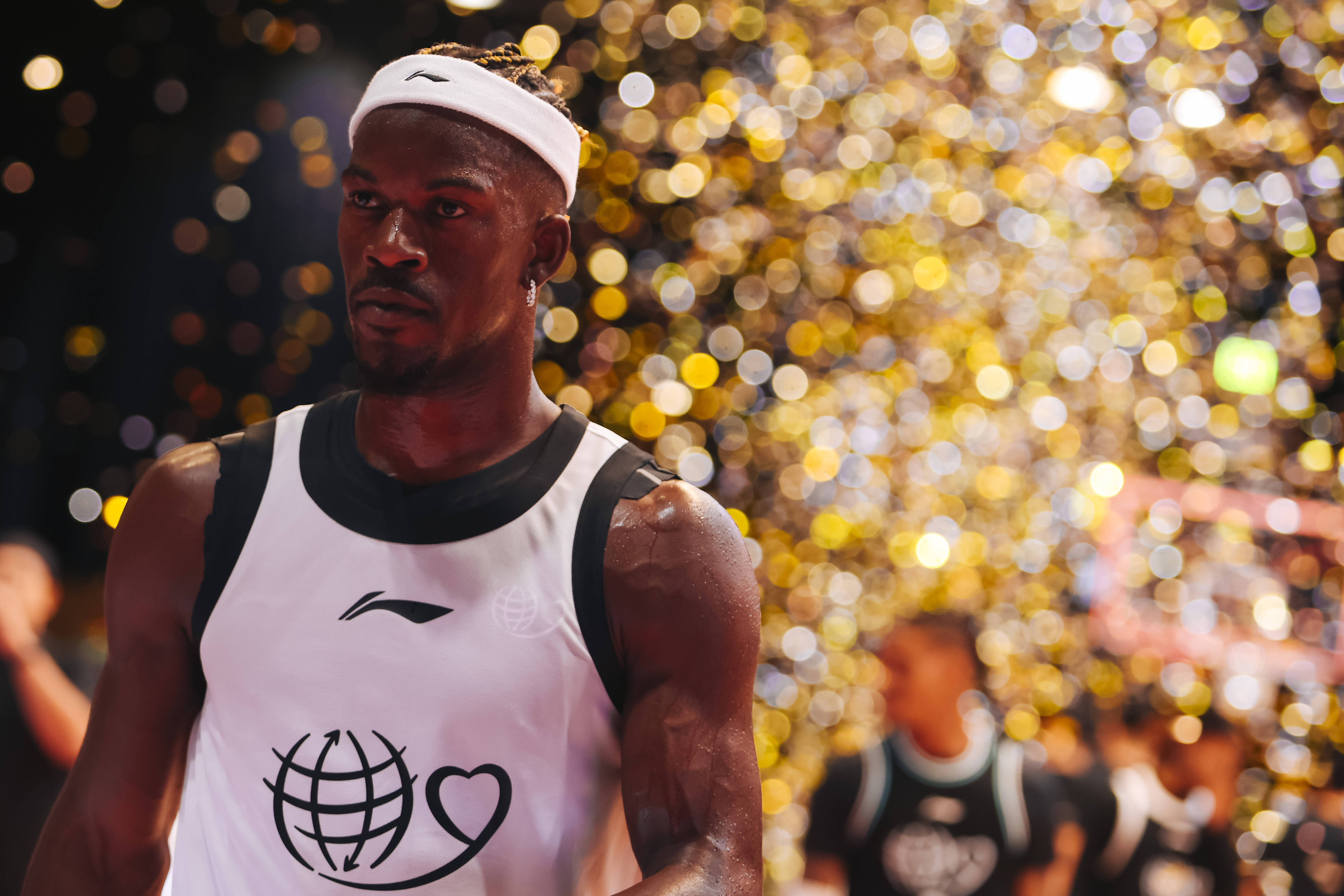 开云体育中国-包含NBA新赛季即将开幕，球迷热切期待明星球员表现的词条