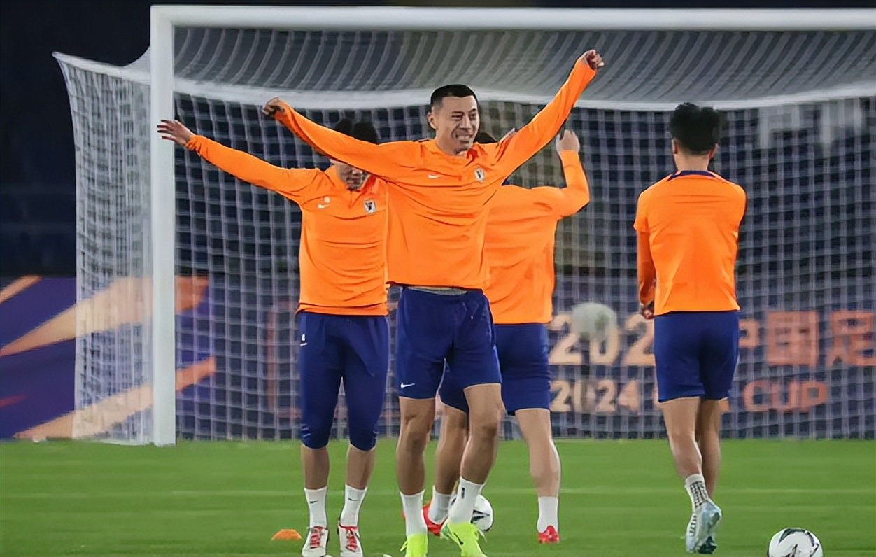 开云体育入口-山东鲁能客场击败青岛黄海,积分榜前后苦战