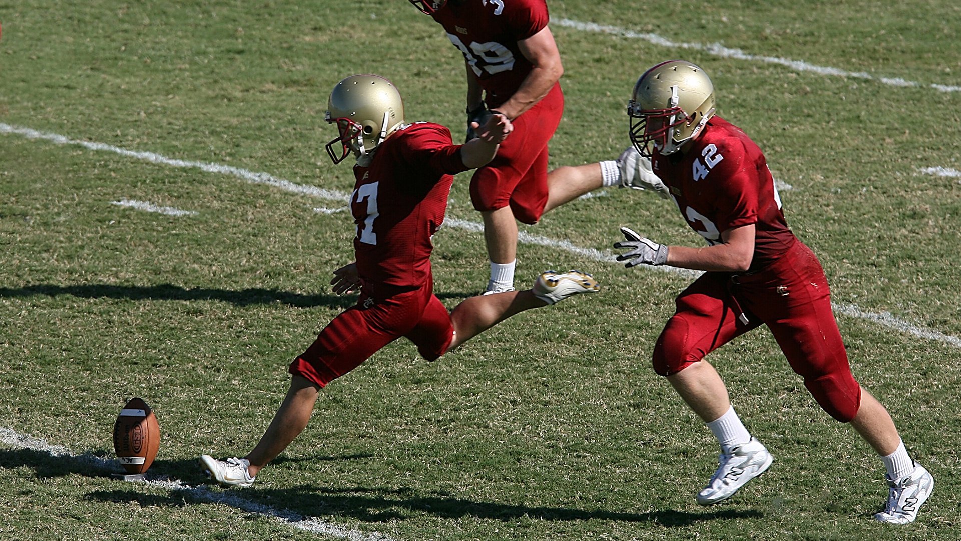 开云体育下载-当高卢雄鸡戴上羽毛，从李梓嘉的统治力看法式胜利哲学
